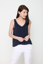 Load image into Gallery viewer, Evelyn Color Block Reversible V Neck Top in Camel / Blue
