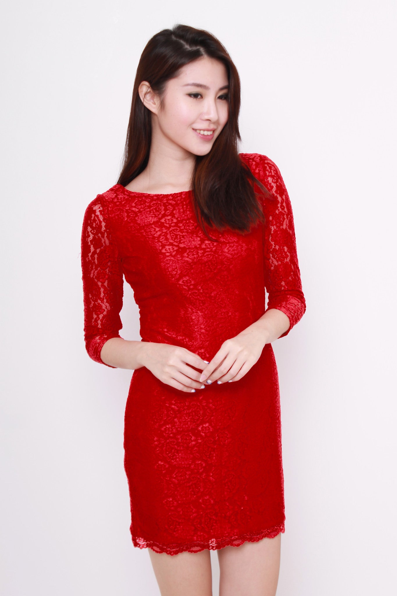 *NASSA* Taylor Lace Dress in Red