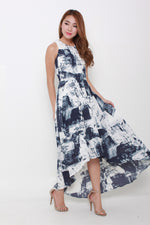 Load image into Gallery viewer, Teri Mono Abstract Train Dress in Blue
