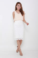 Load image into Gallery viewer, Athena Crochet Pencil Skirt in White
