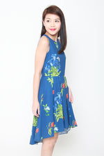Load image into Gallery viewer, Andrea Floral Dip Hem Dress in Blue
