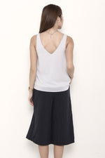 Load image into Gallery viewer, Monroe V Neck Top in Grey
