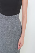 Load image into Gallery viewer, Harper Paper Bag Dress in Black/Grey
