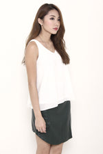 Load image into Gallery viewer, Monroe V Neck Top in White
